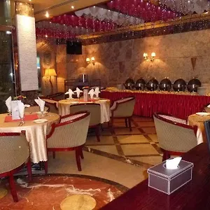 oyo-122-crystal-plaza-hotel.sharjah-hotels.com/