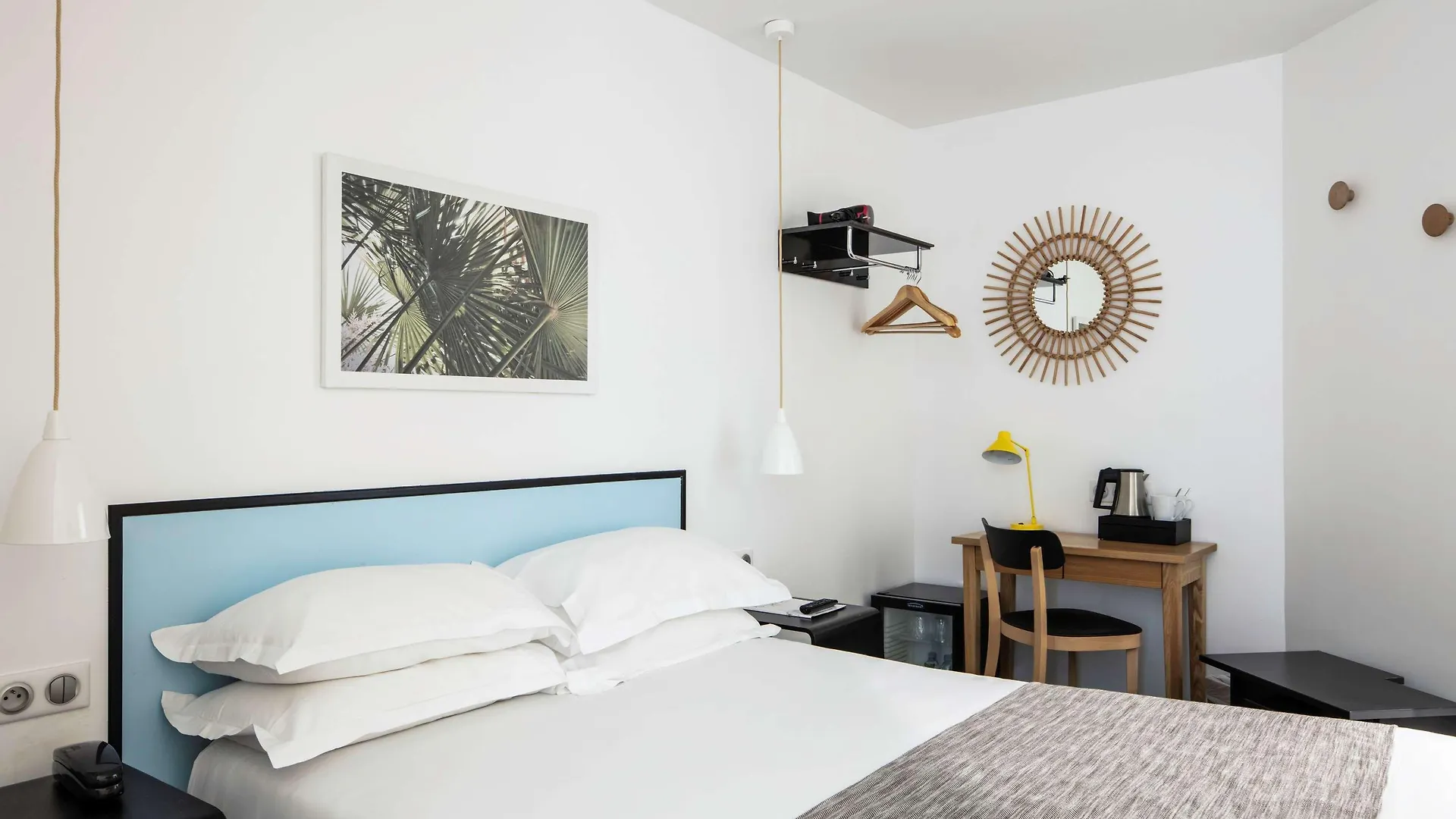 Hotel Palm - Astotel Paris 3*,  France