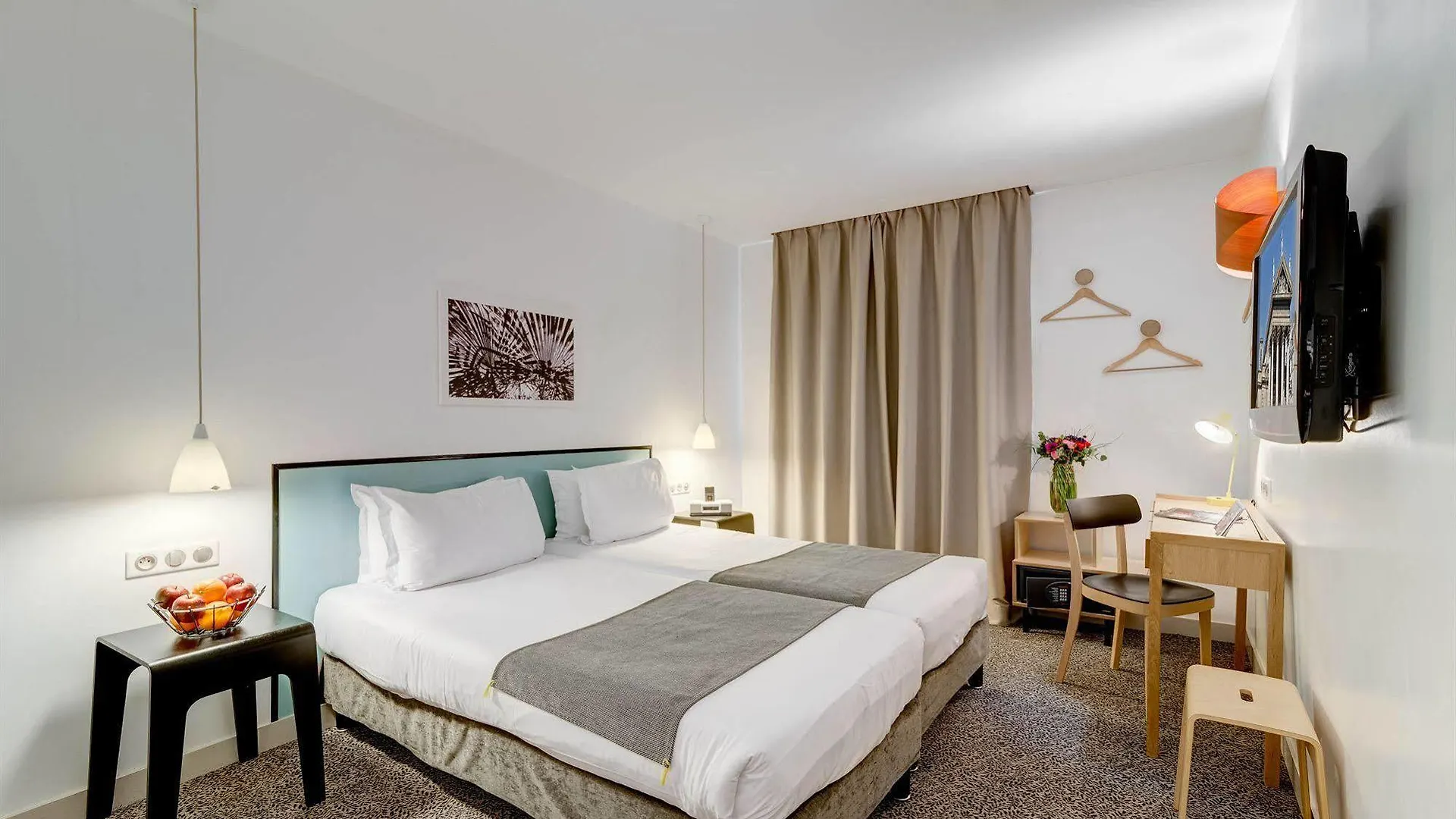 Hotel Palm - Astotel Paris